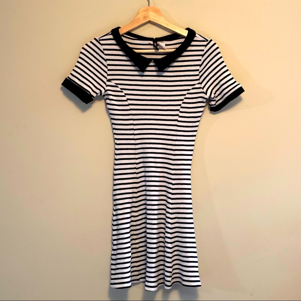 H&M black and white striped dress with collar